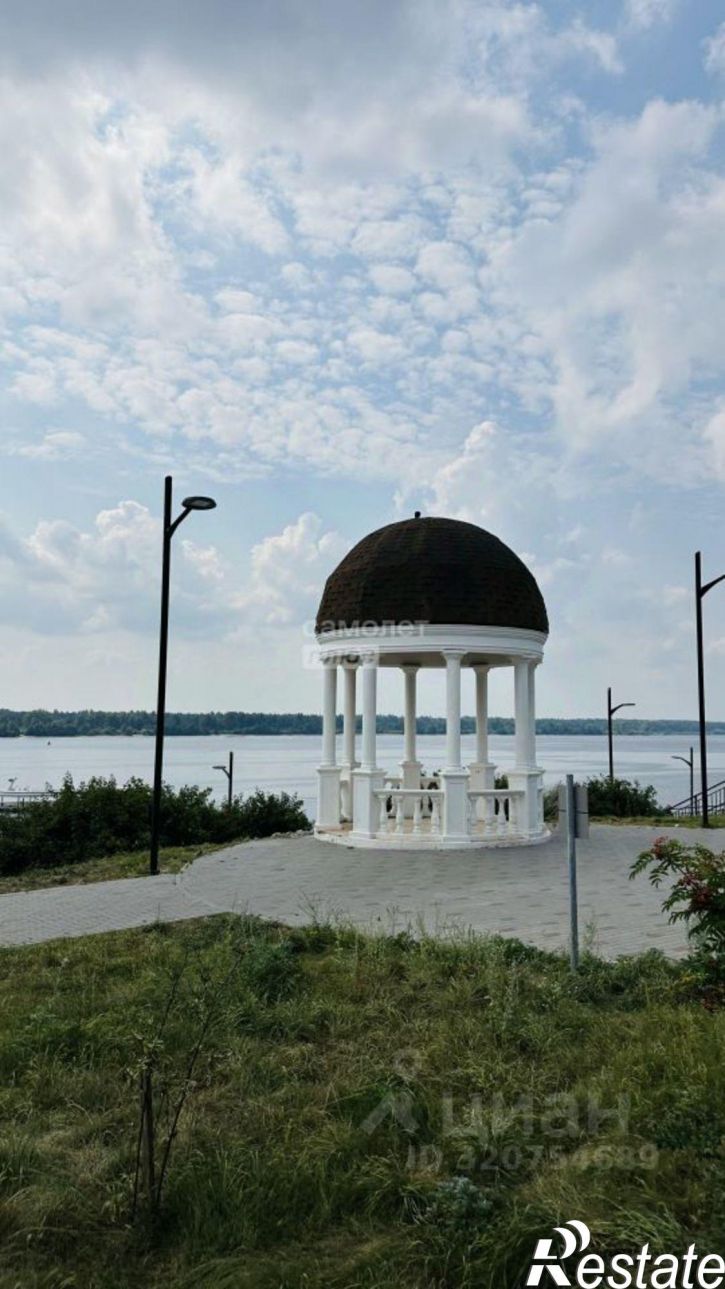 2-комн квартира улица 50 лет Октября, 3,  д. 3