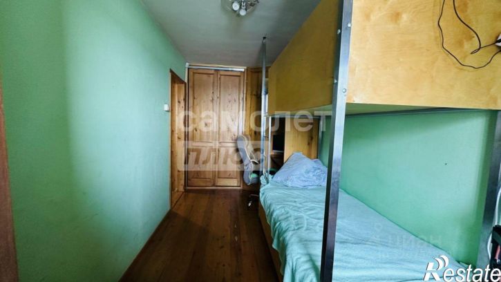 2-комн квартира улица 50 лет Октября, 3,  д. 3