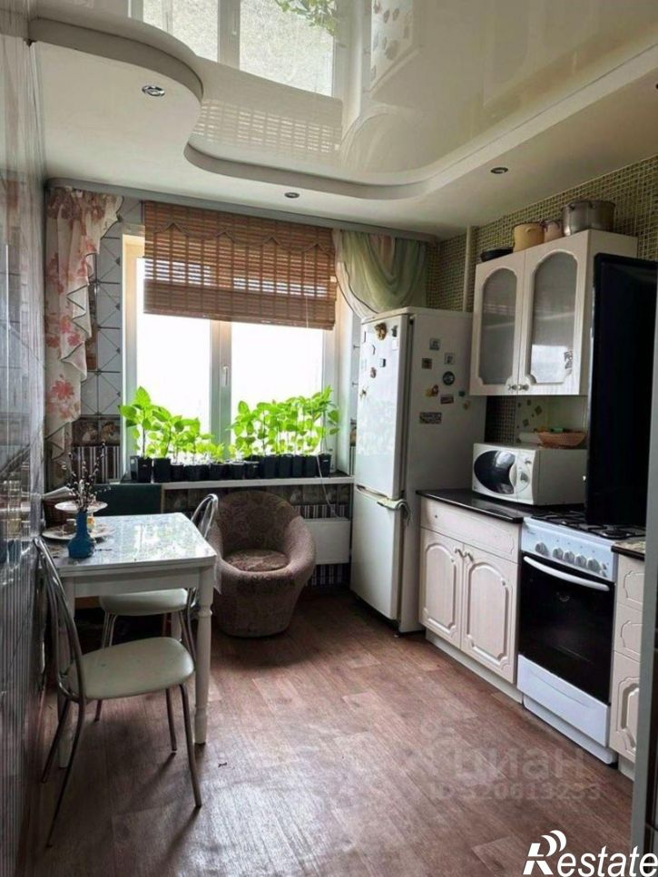 2-комн квартира Октябрьский проспект, 9,  д. 9