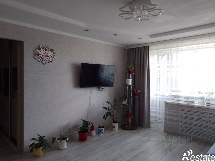 3-комн квартира улица Космонавтов, 7,  д. 7