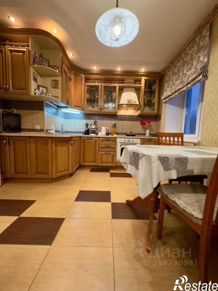 3-комн квартира улица Ленина, 18,  д. 18