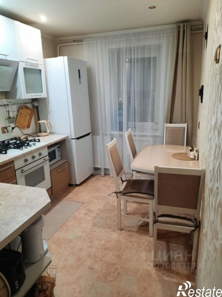 4-комн квартира Кунгур г., Просвещения ул., д.13