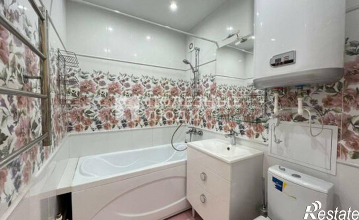 1-комн квартира улица Кабалевского, 21,  д. 21