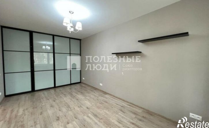 1-комн квартира улица Кабалевского, 21,  д. 21