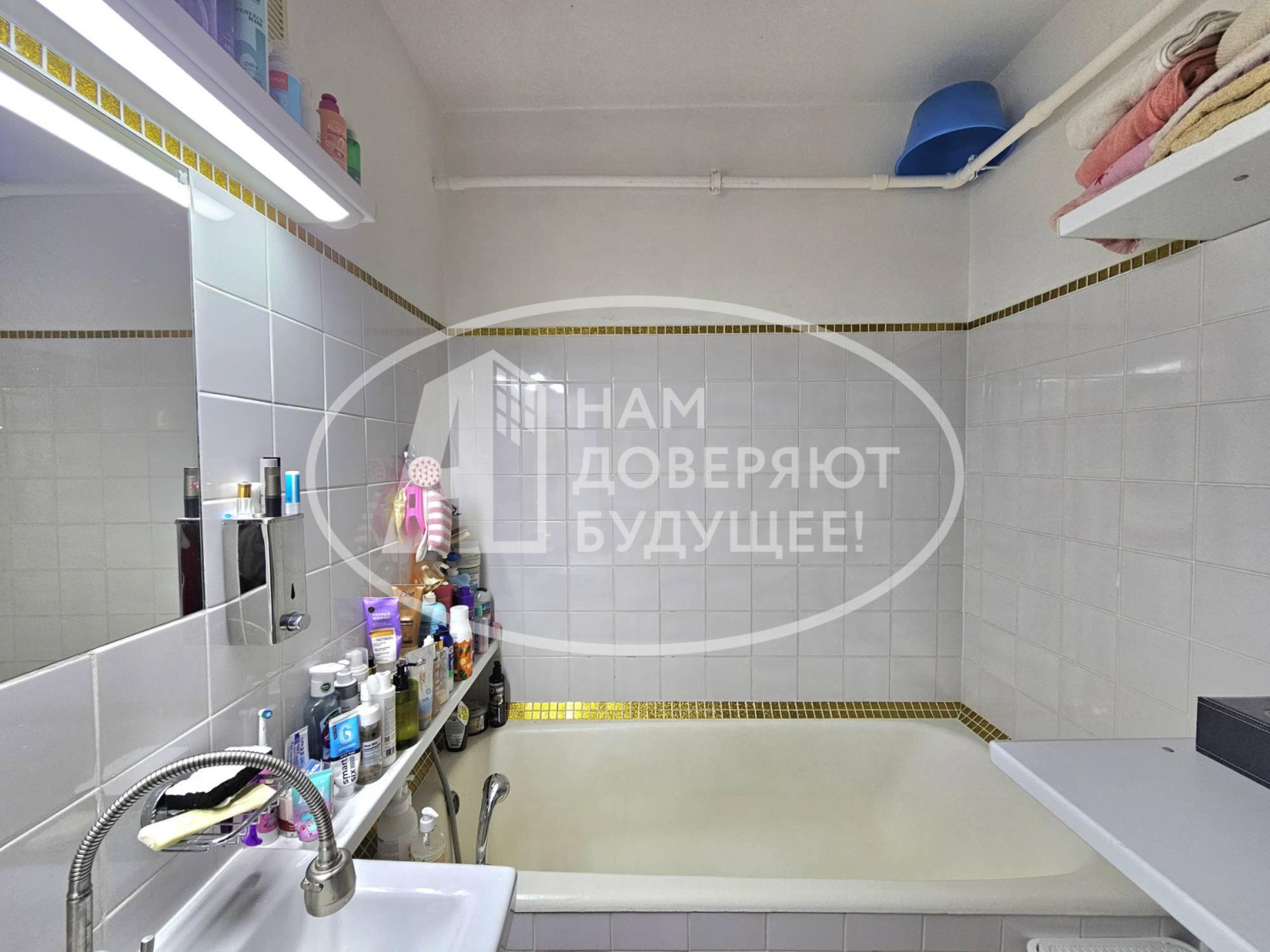 Купить квартиру за 3 100 000 рублей на 6