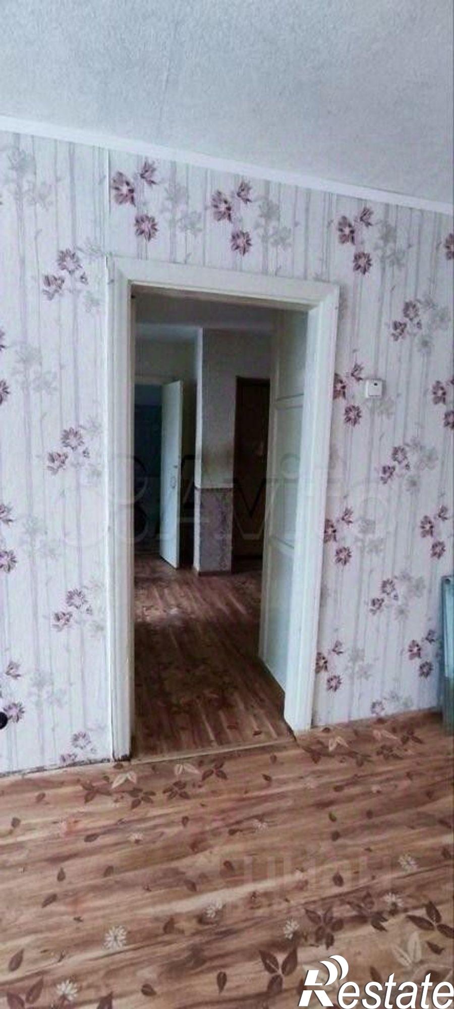 Купить квартиру за 2 180 000 рублей на Березники, Парижской коммуны, 7