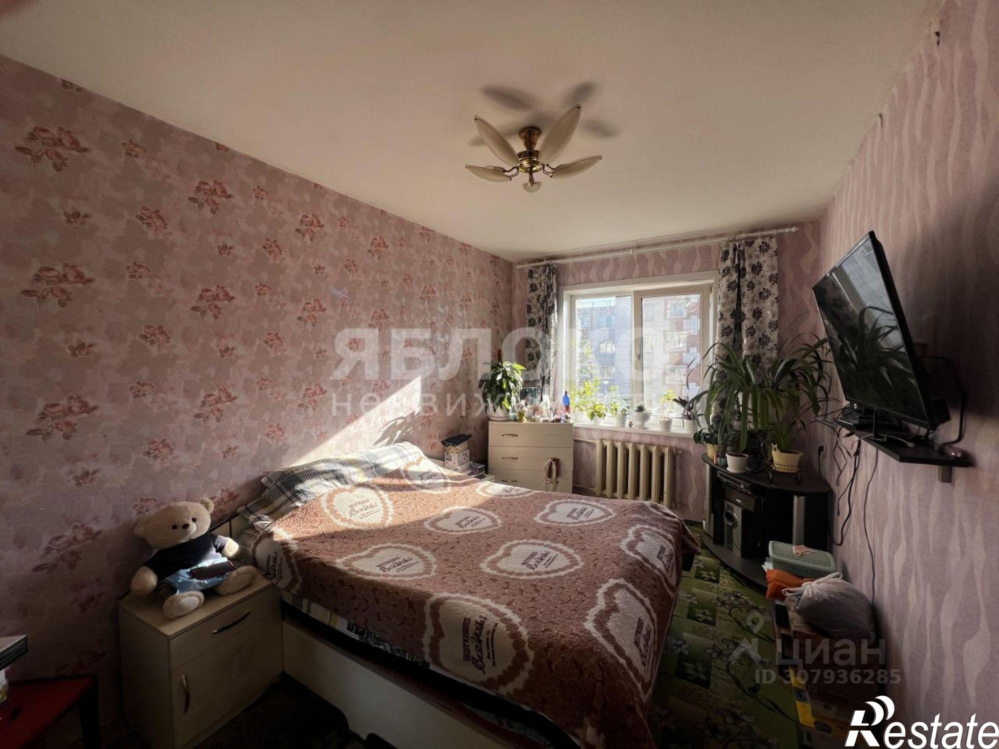 Купить квартиру за 2 540 000 рублей на г Березники, ул Парижской Коммуны, 24