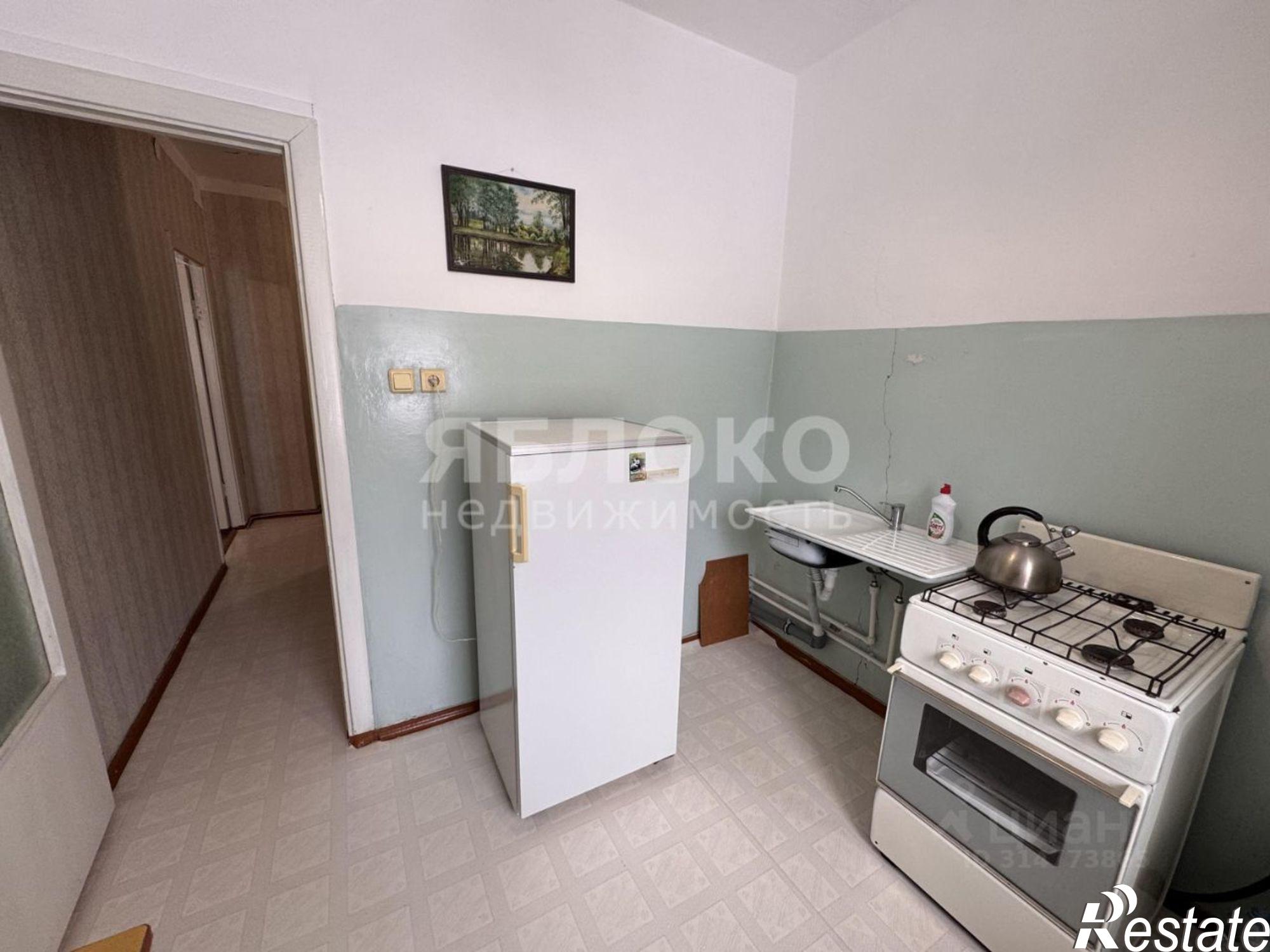 Купить квартиру за 1 630 000 рублей на Березники, Комсомольская улица, 12