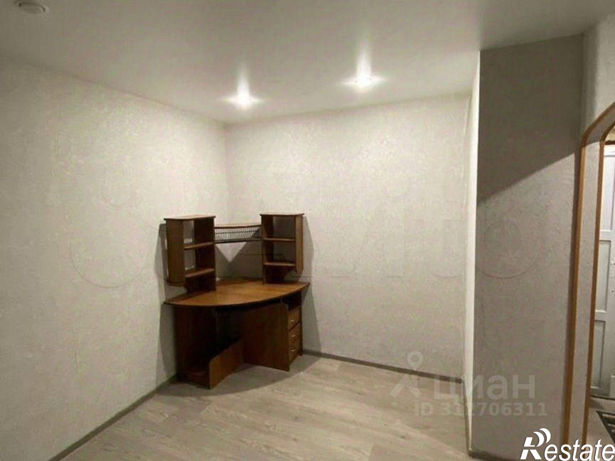 Купить квартиру за 1 900 000 рублей на Березники, Мира, 93