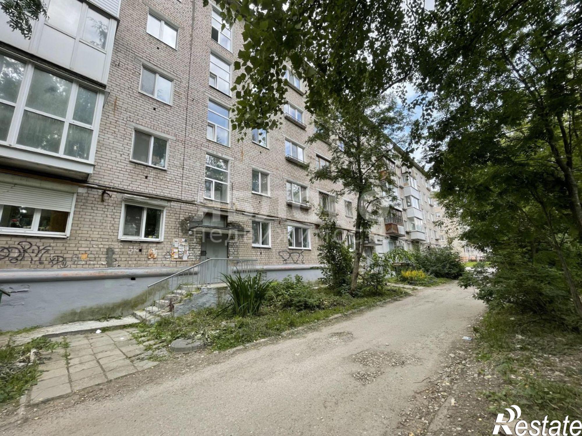 Купить квартиру за 1 580 000 рублей на Березники, Юбилейная улица, 87