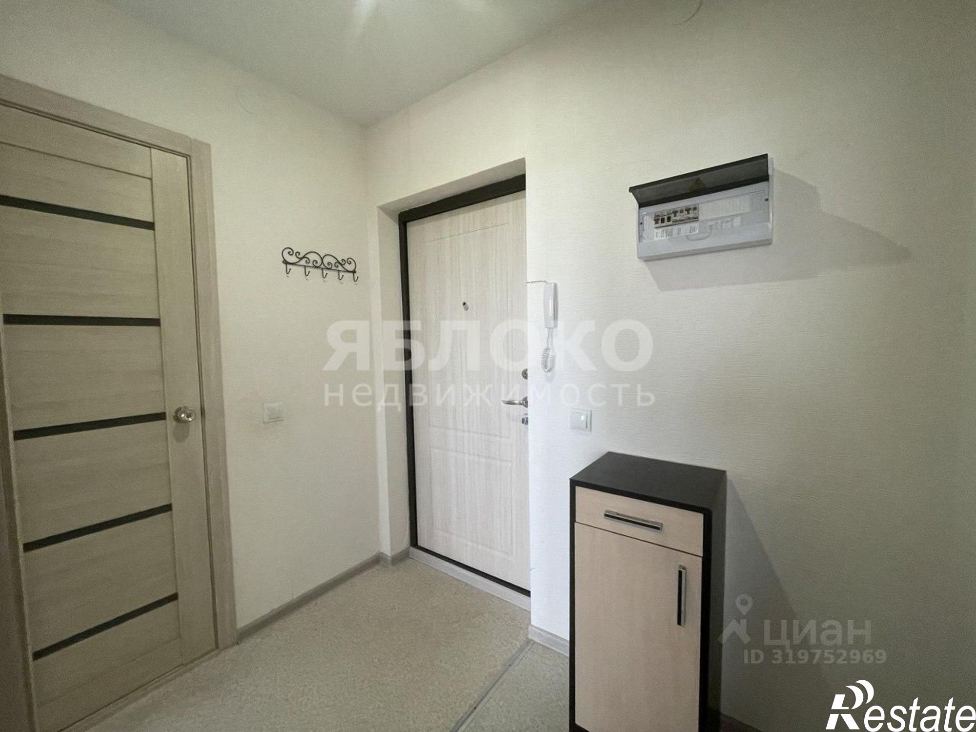 Купить квартиру за 2 200 000 рублей на Березники, Строгановский бульвар, 15