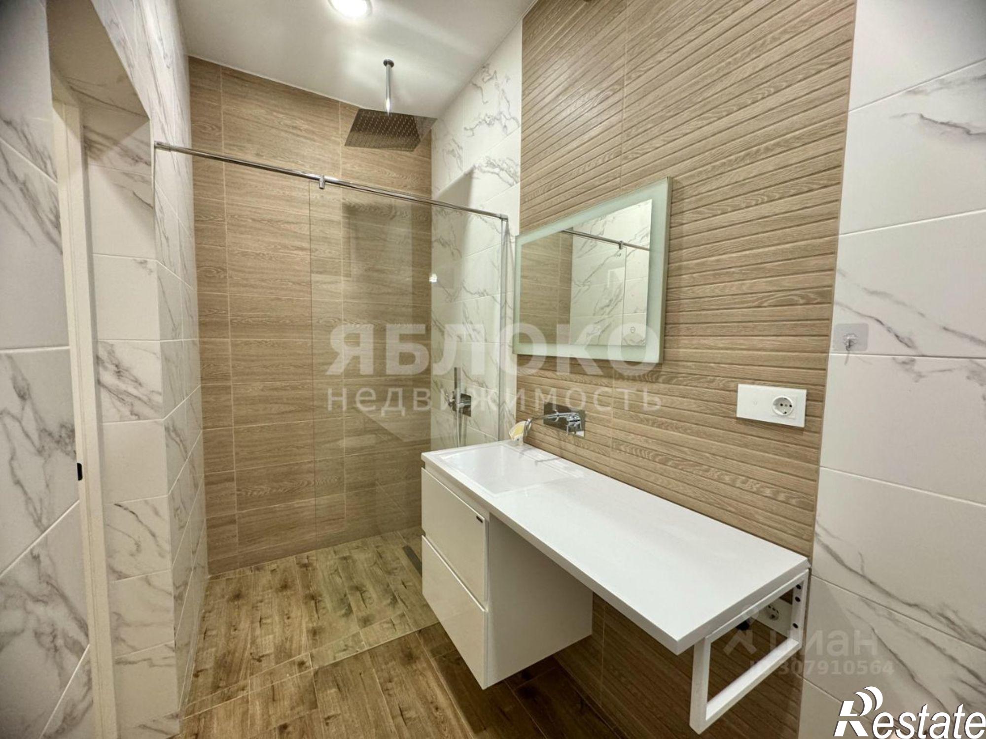 Купить квартиру за 5 990 000 рублей на Березники, улица Деменева, 11