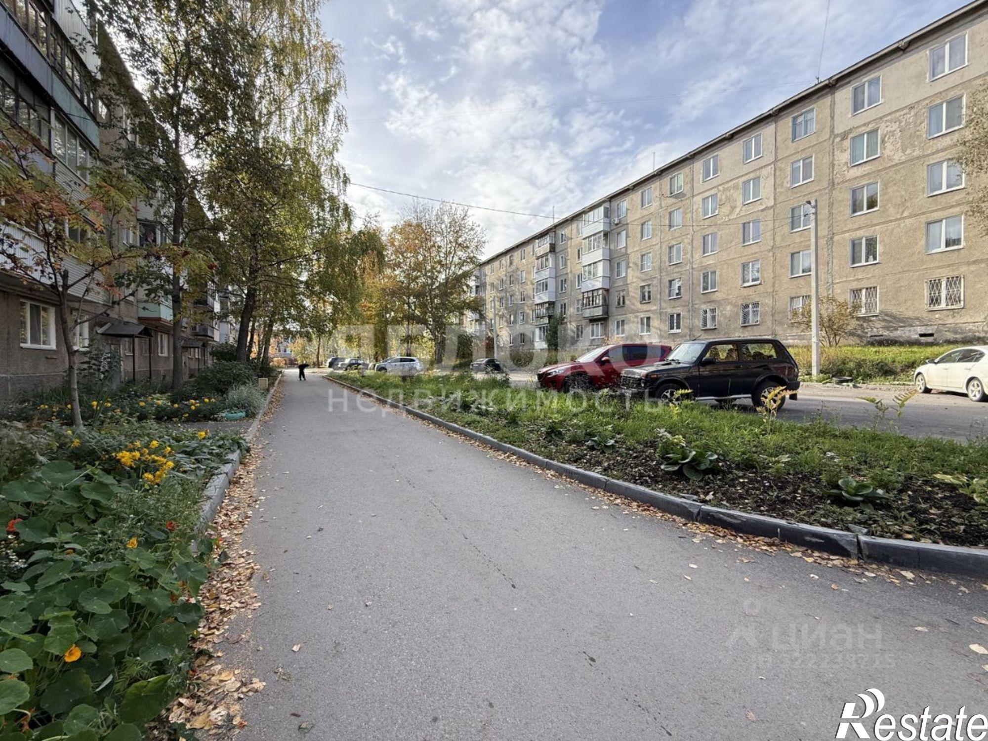 Купить квартиру за 2 260 000 рублей на Березники, Юбилейная улица, 118