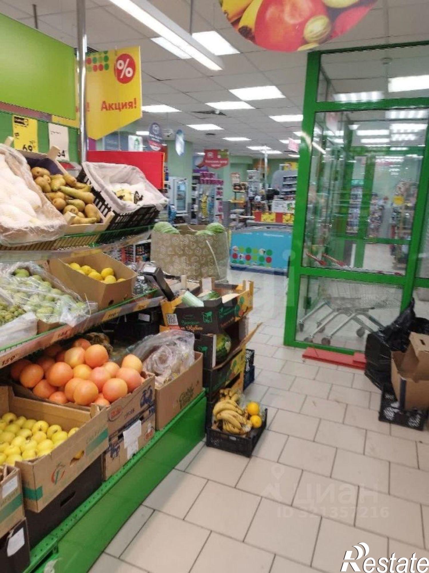 Купить торговое помещение за 28 000 100 рублей на Соликамский городской округ