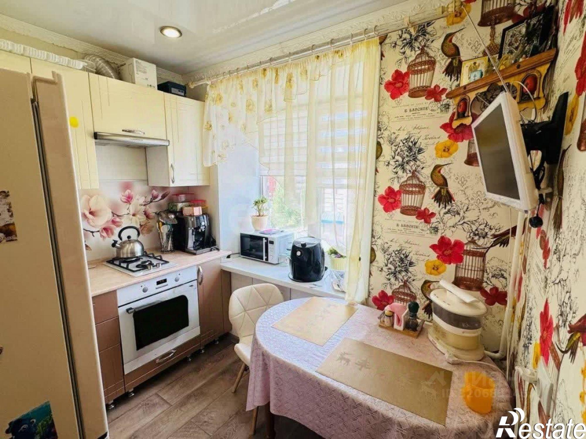 Купить квартиру за 3 700 000 рублей