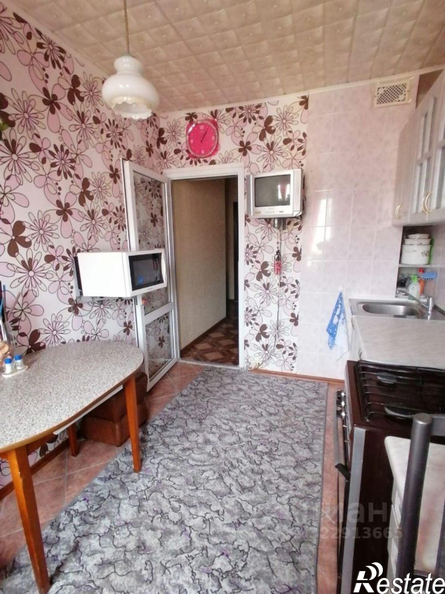 Купить квартиру за 1 950 000 рублей на Октябрьский проспект, 3