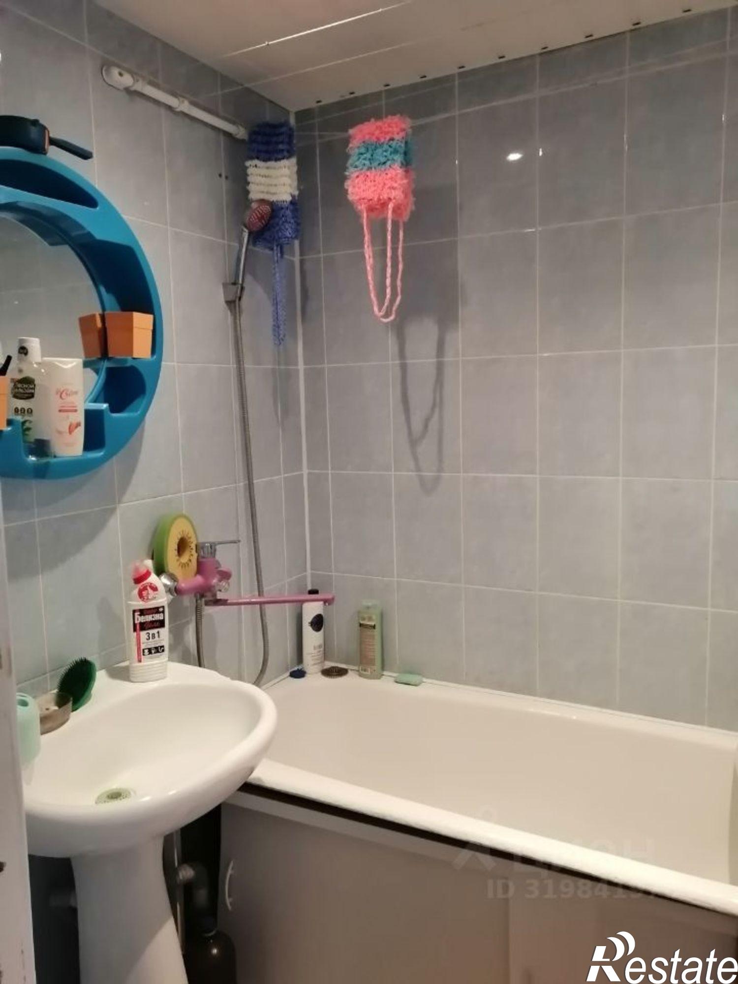 Купить квартиру за 1 300 000 рублей на Губаха, Парковая улица, 12