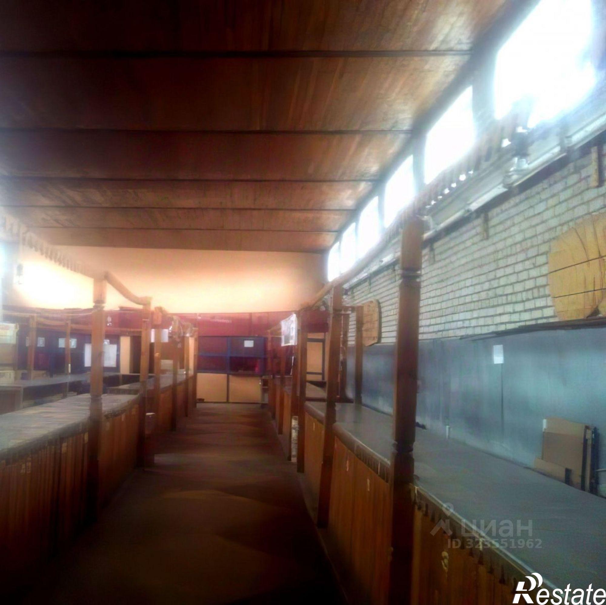 Купить помещение свободного назначения за 19 968 800 рублей на Осинский р-н, Оса, Степана Разина ул, 47а