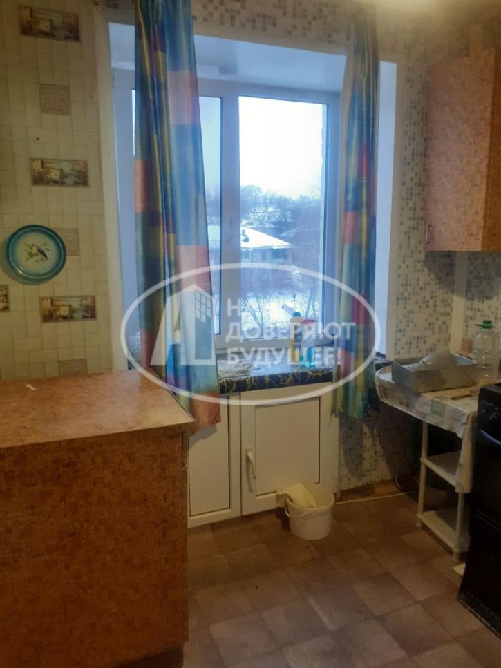 3-комн квартира улица Челюскинцев, 81