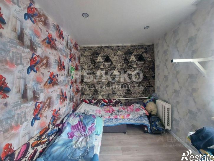 3-комн квартира г Березники, ул Парижской Коммуны, 54