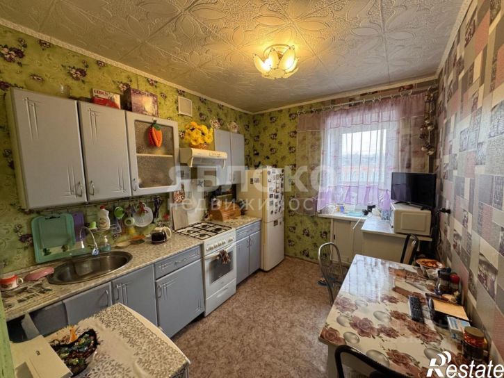 3-комн квартира Березники, улица Ермака, 68