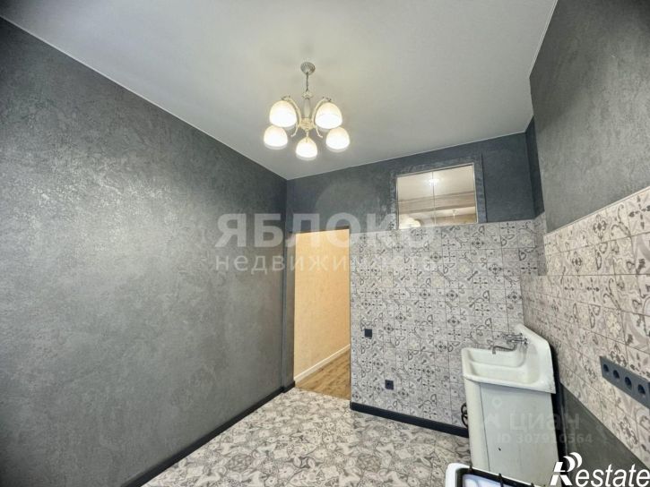 4-комн квартира Березники, улица Деменева, 11