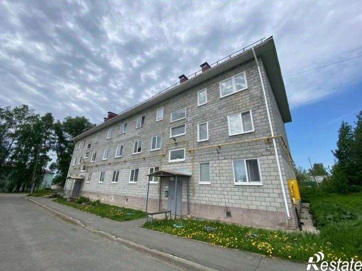 4-комн квартира г Усолье, ул Солеваров, д 166, кв 1