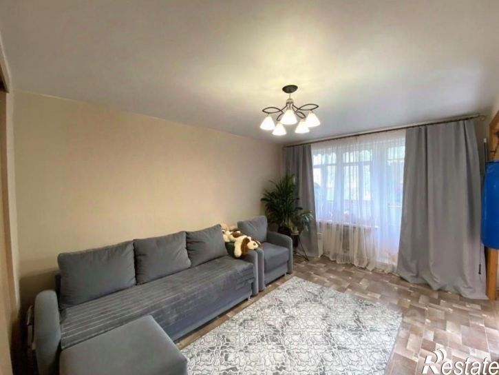 3-комн квартира г Березники, ул 30 лет Победы, д 35