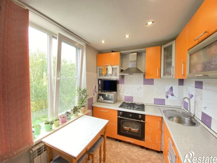 3-комн квартира г Березники, ул 30 лет Победы, д 35