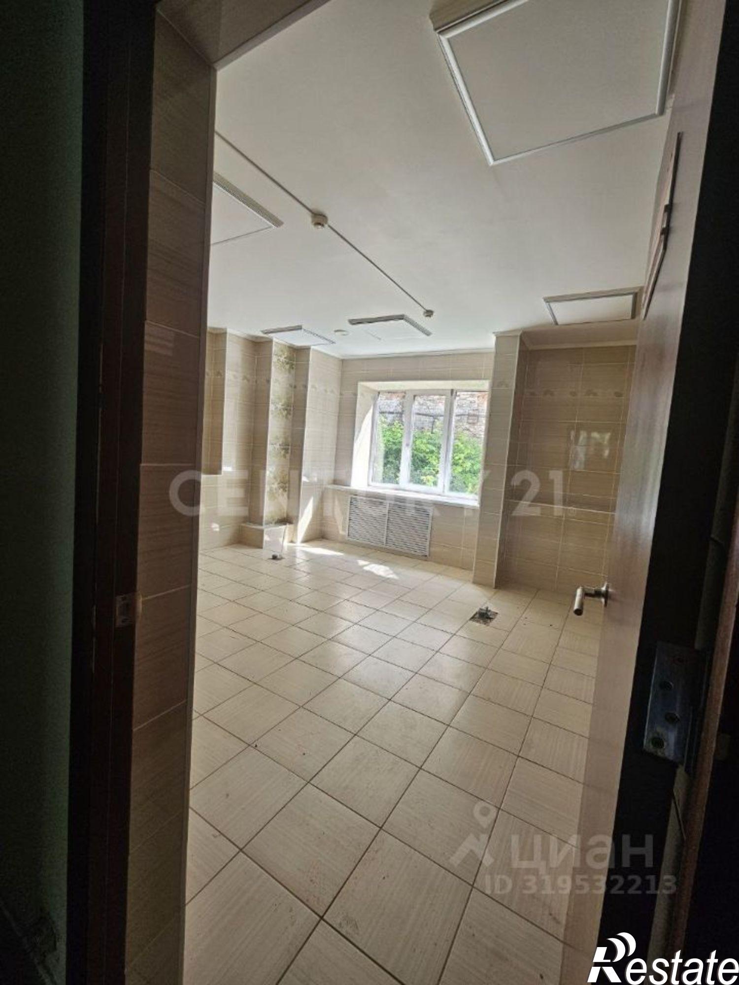 Купить помещение свободного назначения за 1 490 160 рублей на ул Ленина, 4а