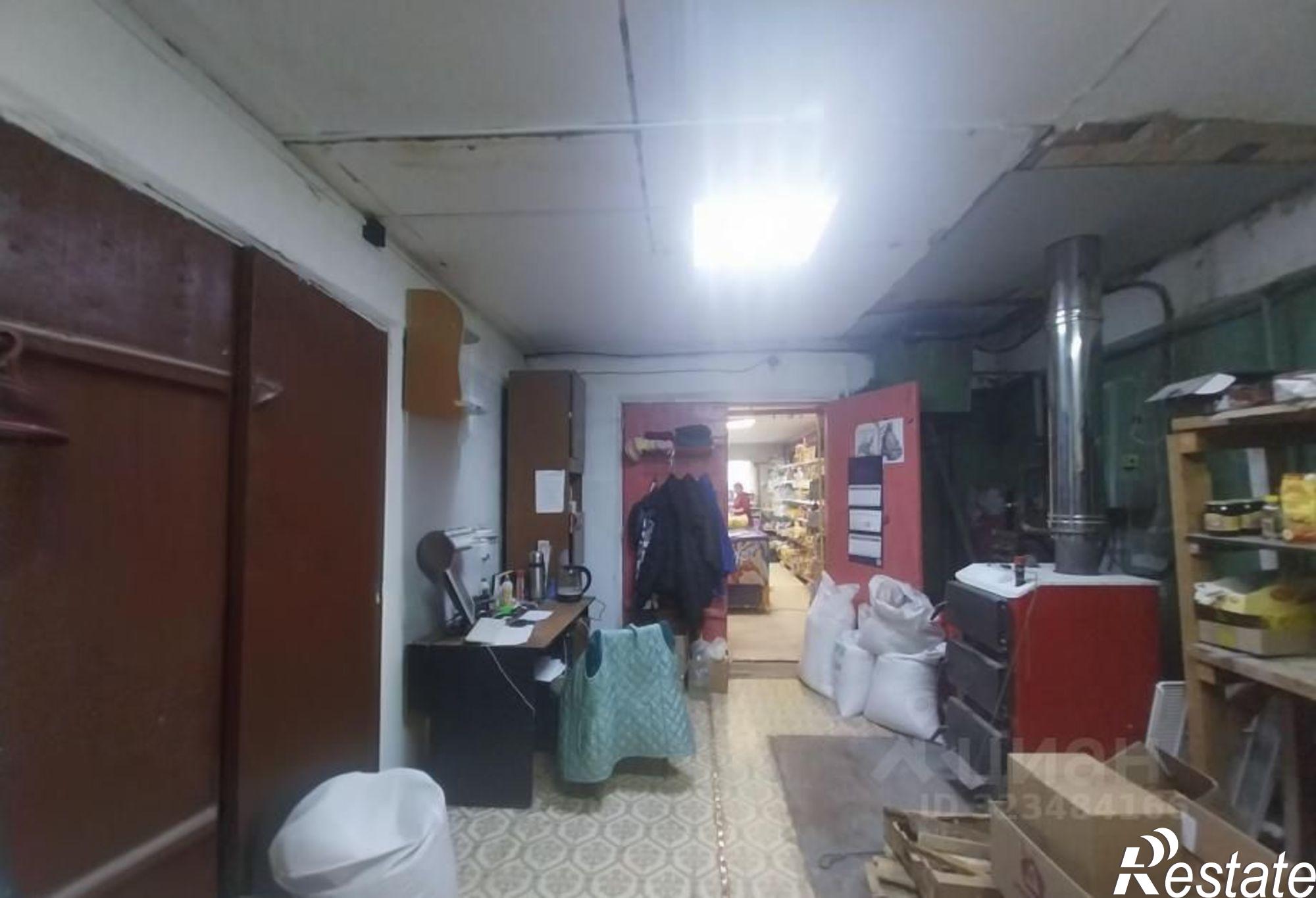 Купить торговое помещение за 2 083 490 рублей на улица Максима Горького, 109