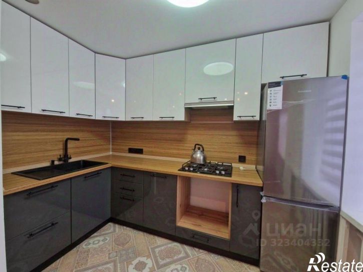 3-комн квартира ул Строгановская, 15,  д. 15