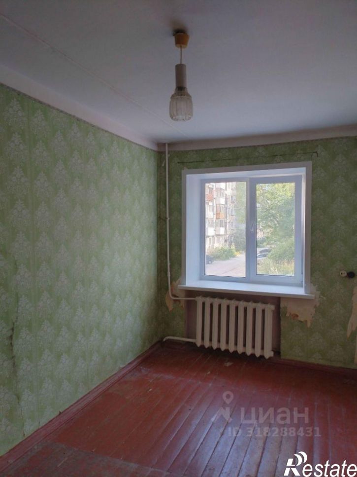 3-комн квартира ул Красноборова, 1,  д. 1