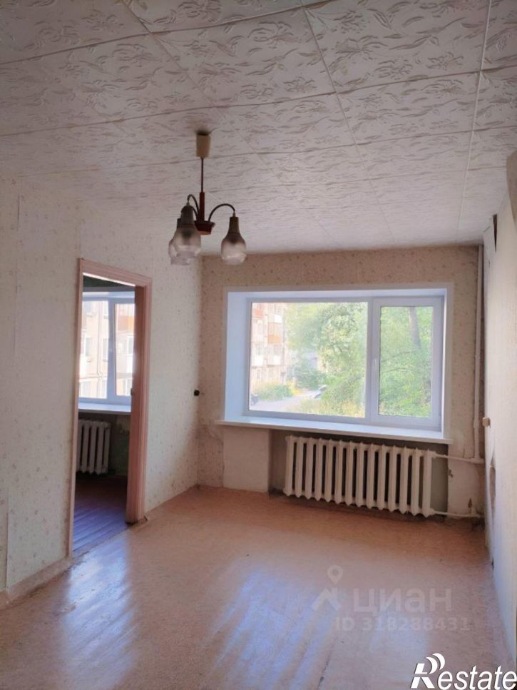 3-комн квартира ул Красноборова, 1,  д. 1