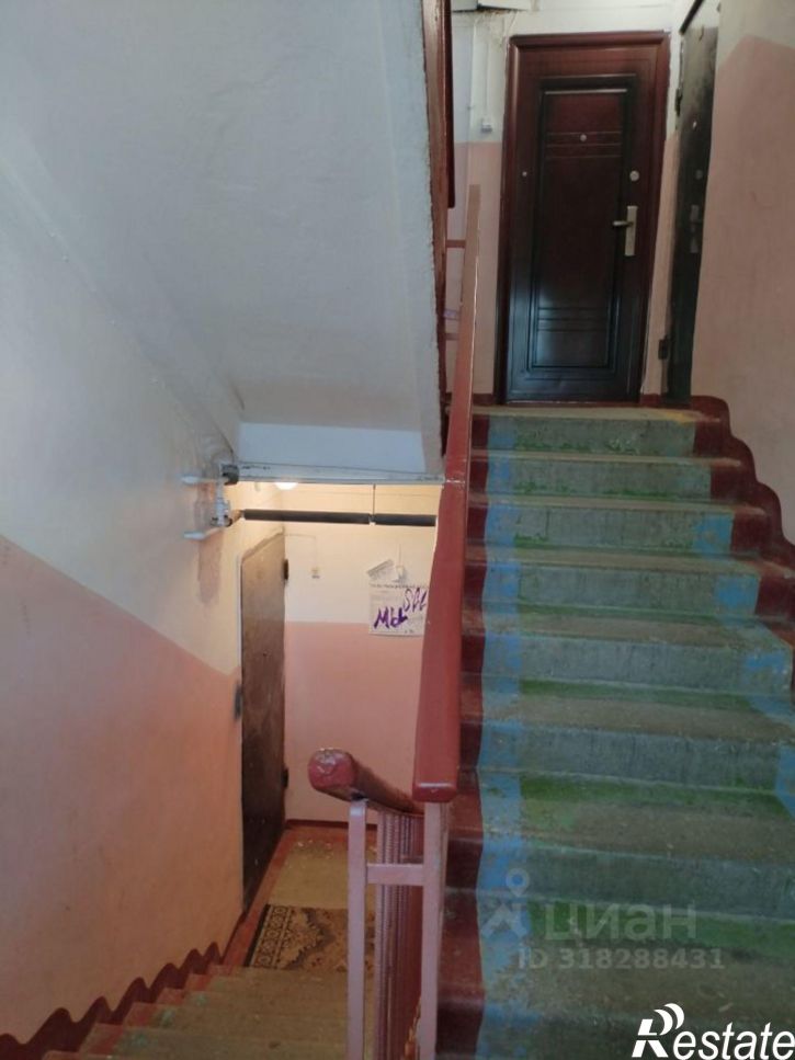 3-комн квартира ул Красноборова, 1,  д. 1