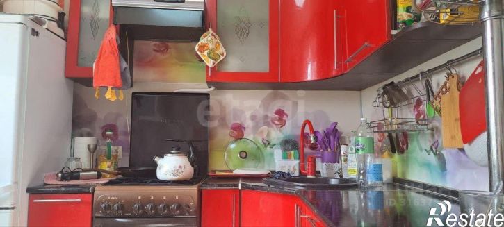 3-комн квартира ул Мамина-Сибиряка, 9,  д. 9