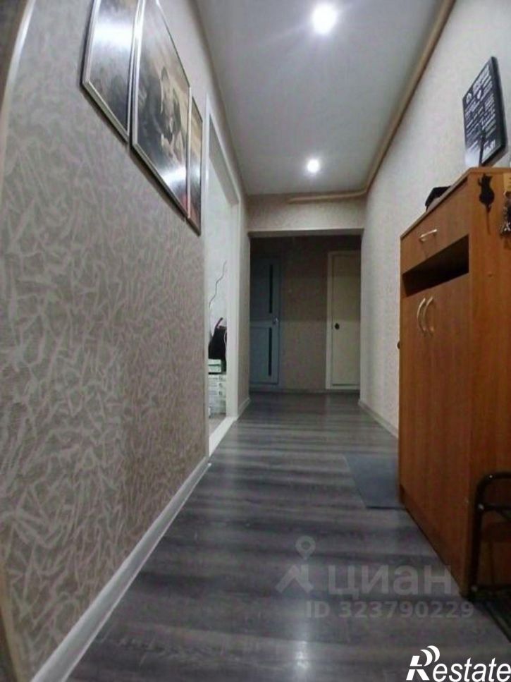 3-комн квартира г Соликамск, Красный б-р, д 24