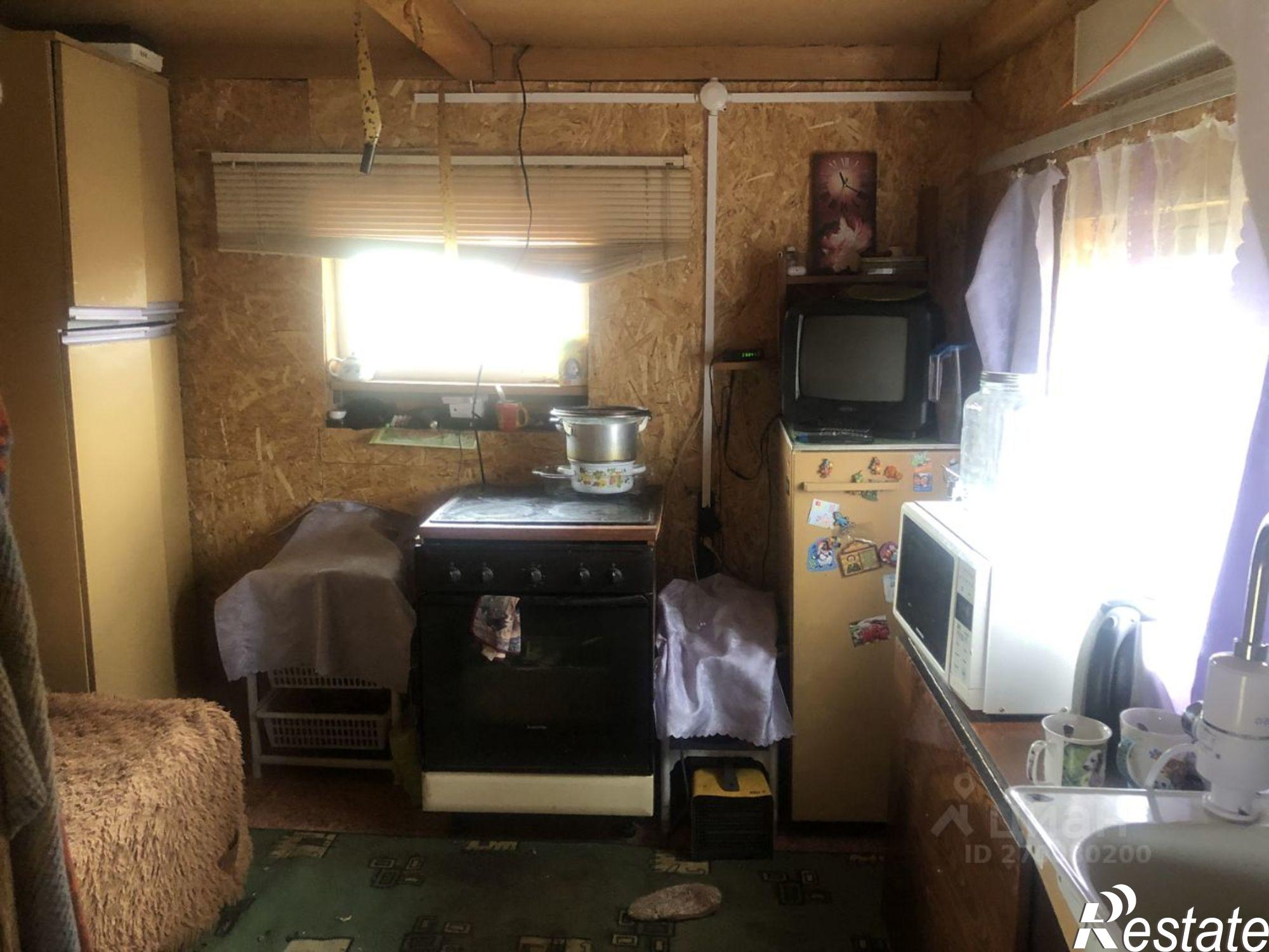 Купить дачу, дом, коттедж за 900 000 рублей на Центральная улица, 4