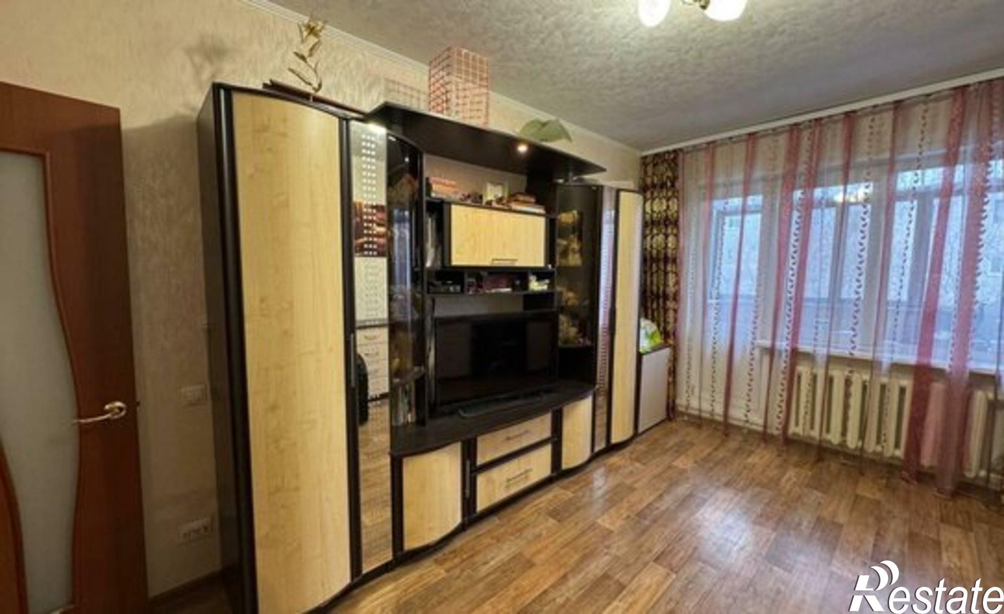 Купить квартиру за 2 960 000 рублей на ул Парижской Коммуны, 28