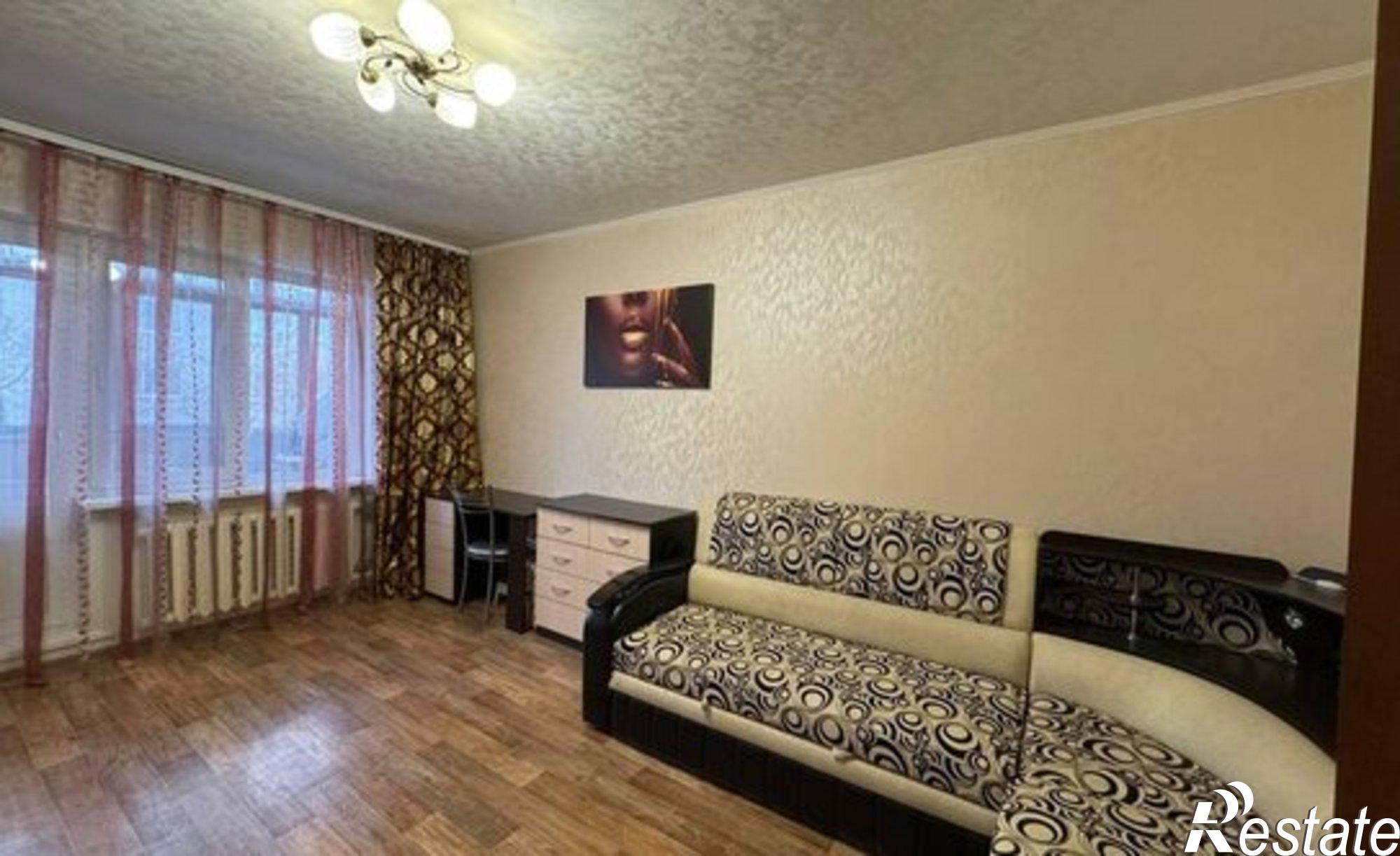 Купить квартиру за 2 960 000 рублей на ул Парижской Коммуны, 28