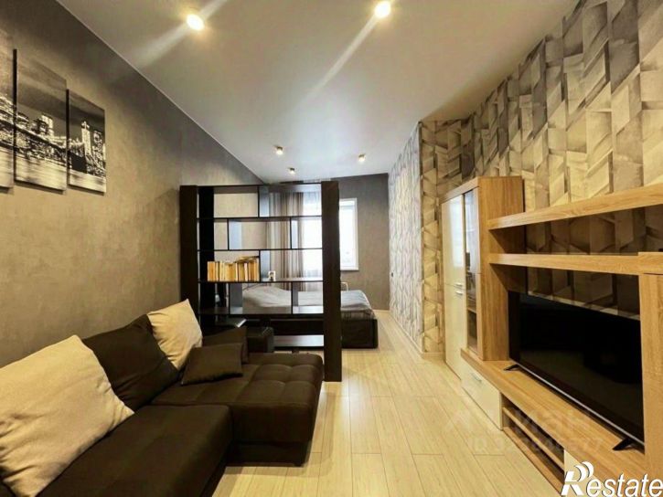 1-комн квартира ул Парижской Коммуны, 21,  д. 21