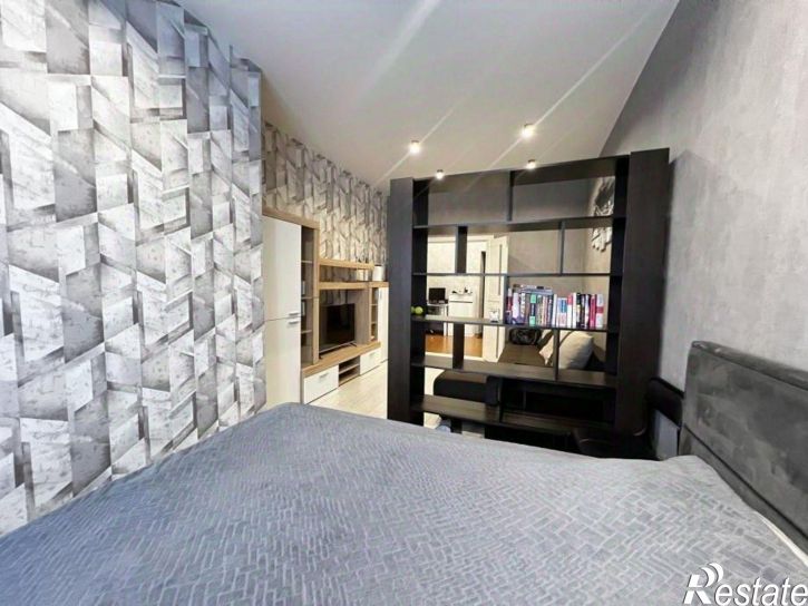 1-комн квартира ул Парижской Коммуны, 21,  д. 21