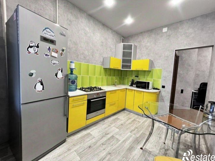 1-комн квартира ул Парижской Коммуны, 21,  д. 21