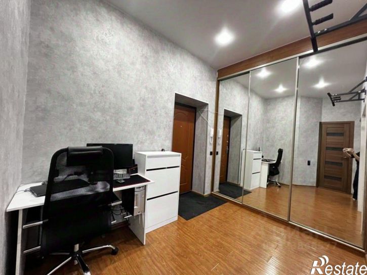 1-комн квартира ул Парижской Коммуны, 21,  д. 21