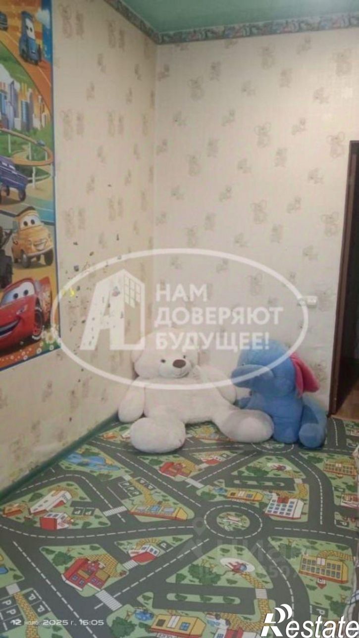 4-комн квартира ул Школьная, 15,  д. 15