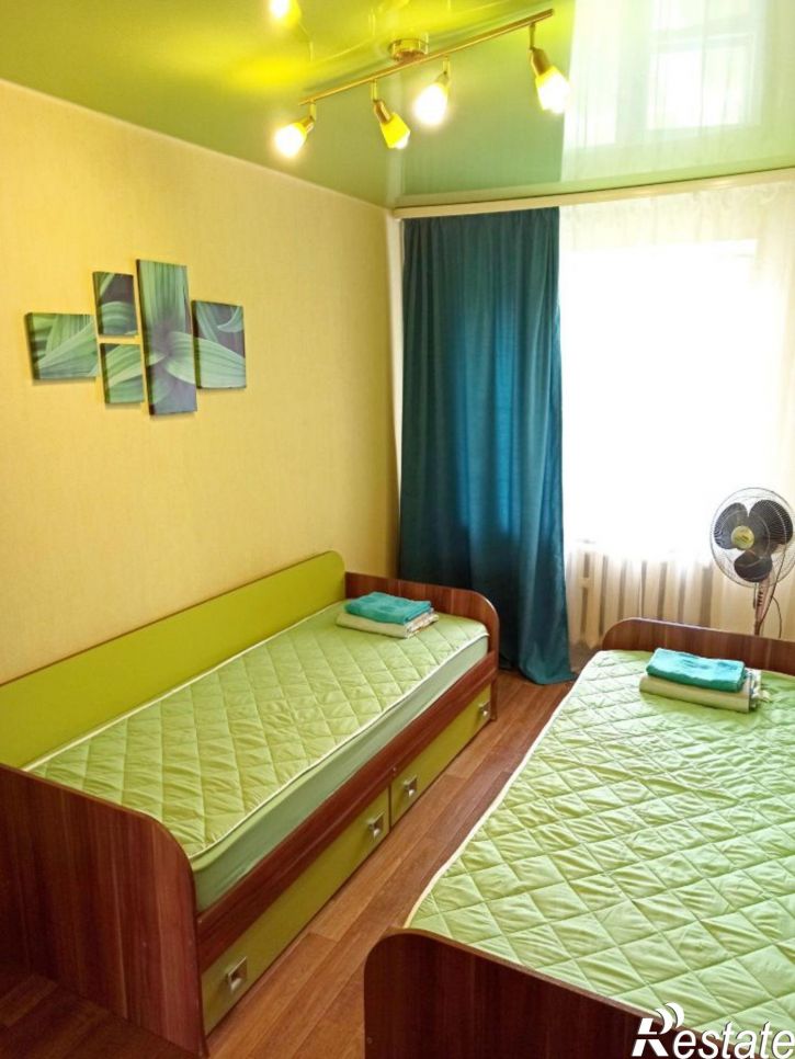 2-комн квартира улица Карла Маркса, 20,  д. 20