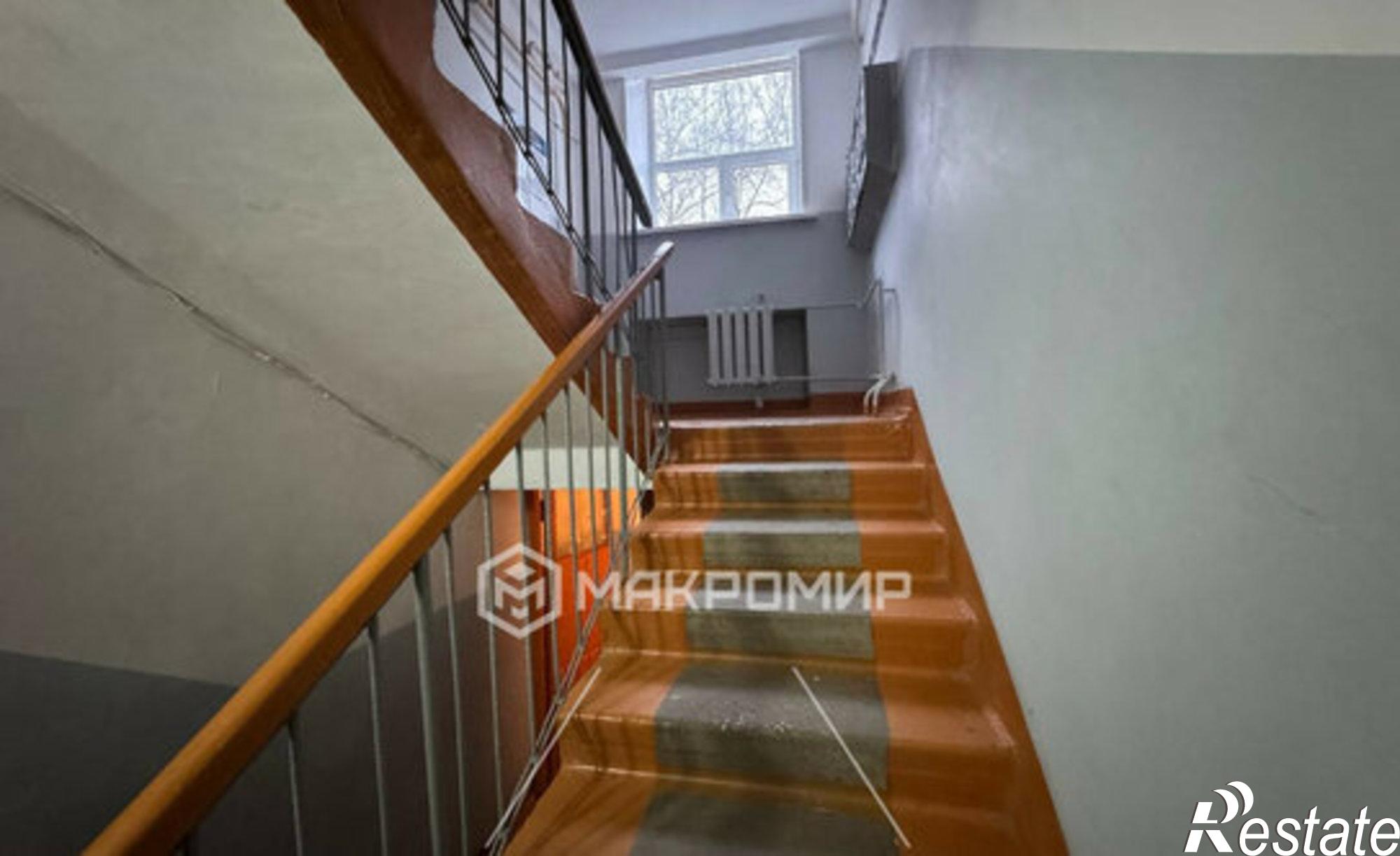 Купить квартиру за 2 600 000 рублей на ул Коммуны, 49