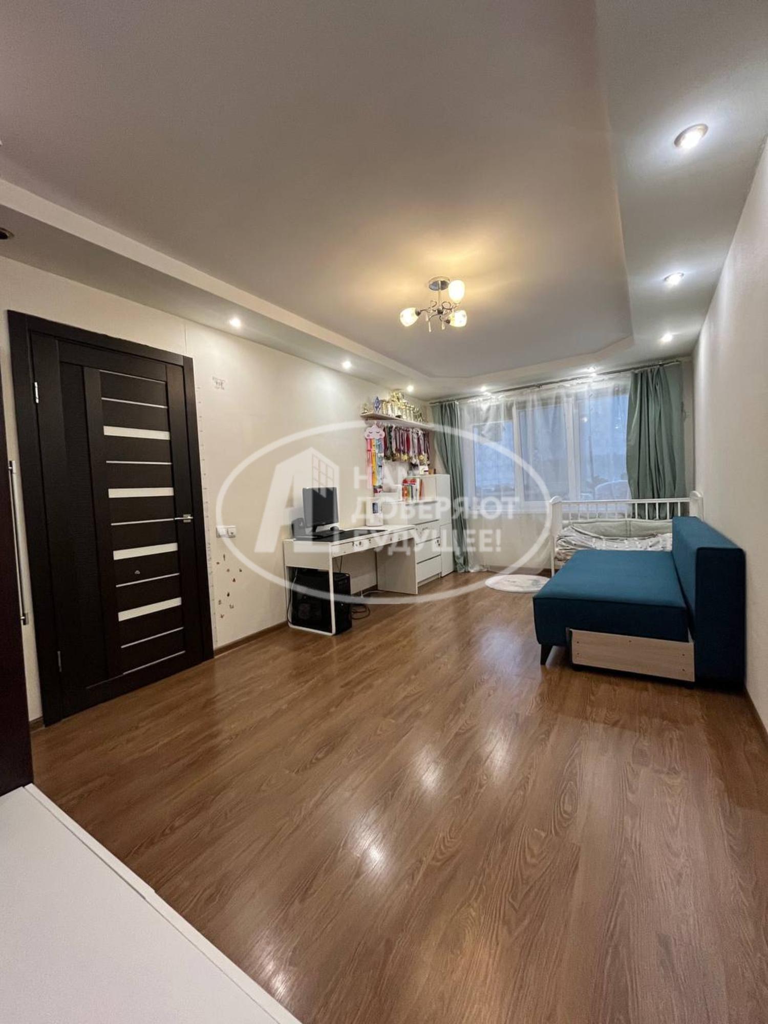 Купить квартиру за 2 300 000 рублей на Советская улица, 88