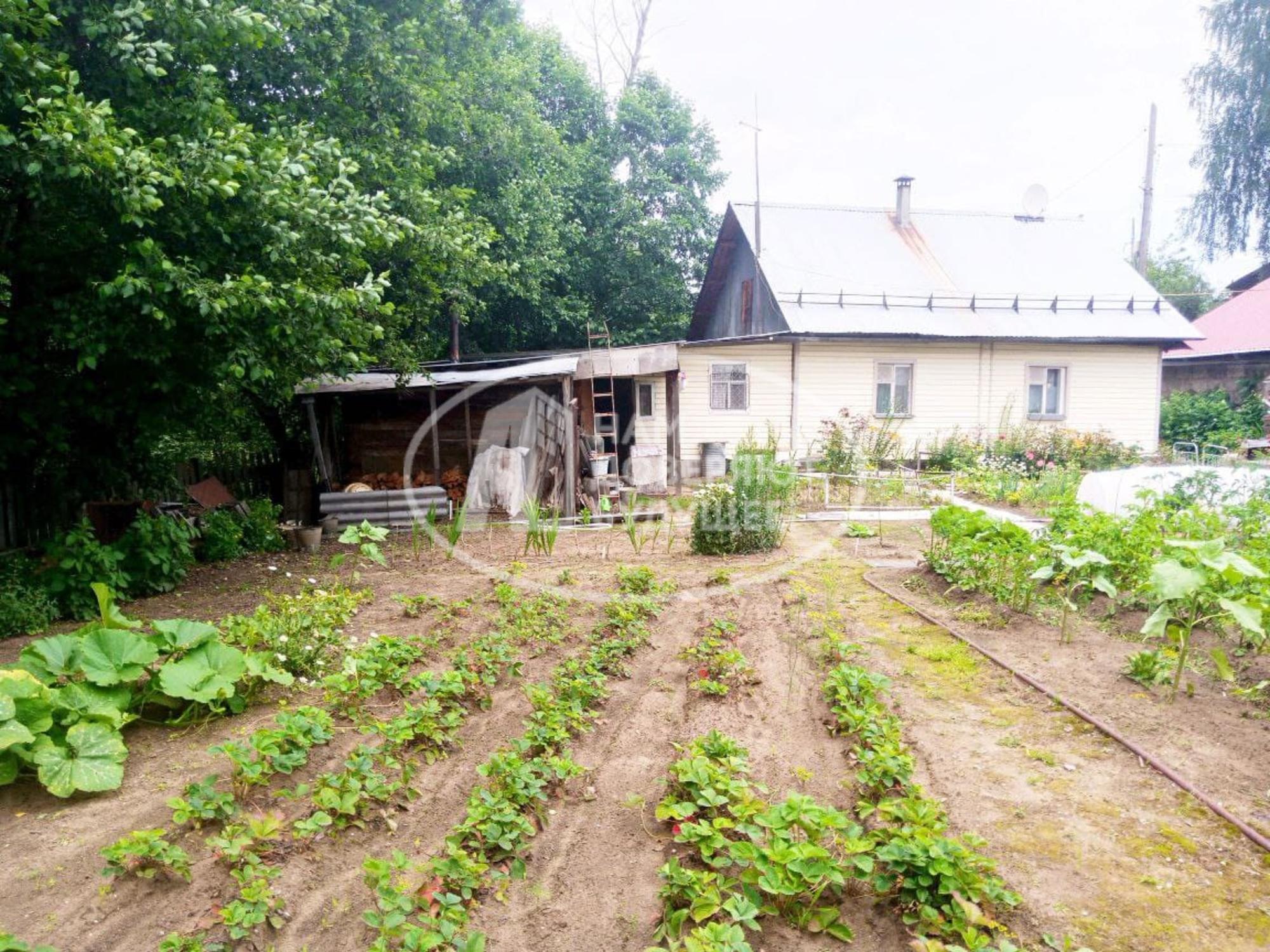 Купить дачу, дом, коттедж за 2 900 000 рублей на Речная улица