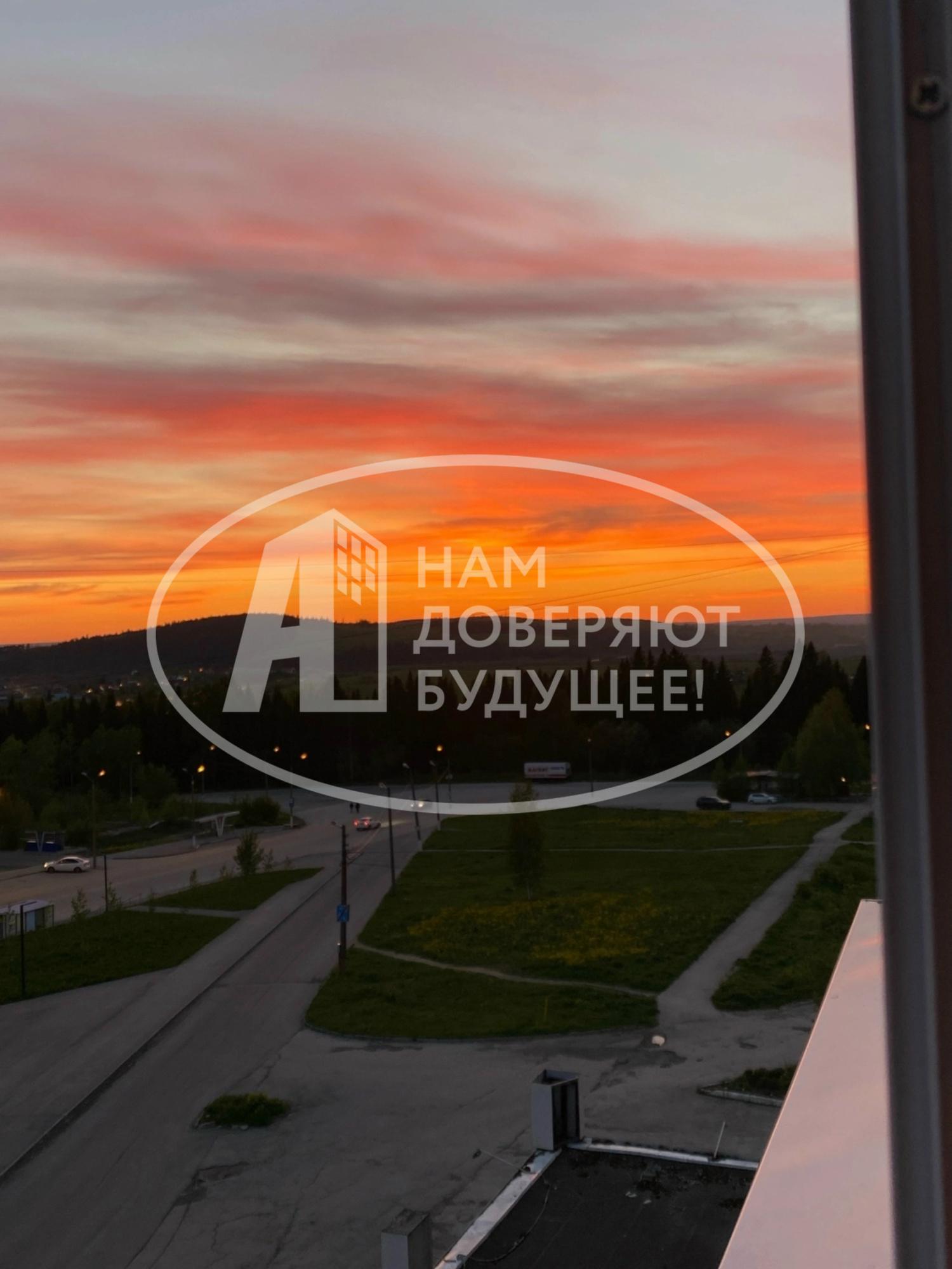 Купить квартиру за 1 990 000 рублей на Коммунистическая улица, 2